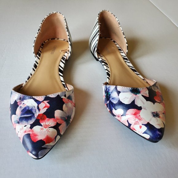 Express Floral Flats Size 7.5 - Picture 3 of 5